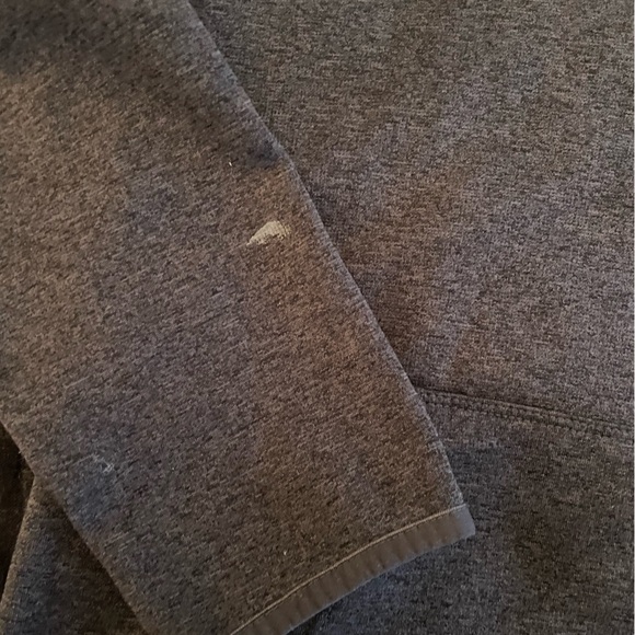THE NORTH FACE SWEATSHIRT - Picture 2 of 3